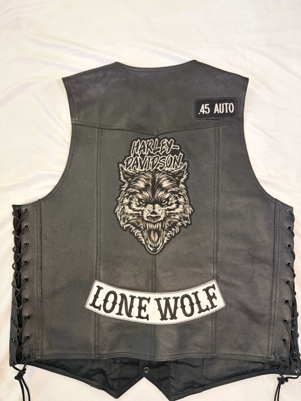 Harley Davidson Leather Biker Vest Lone Wolf V Rod Patches Mens L